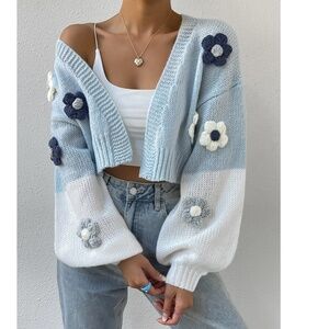 Cozy Baby Blue Floral Floral applique Cropped Open Front Cardigan
